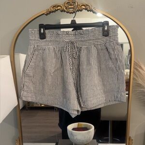 a new day Black and White Striped High Waist Shorts